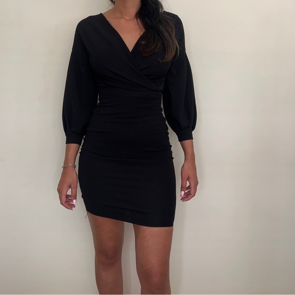 Boohoo Little Black Dress - Picture 5 of 8